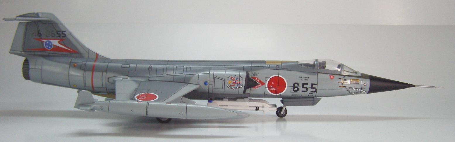 F-104